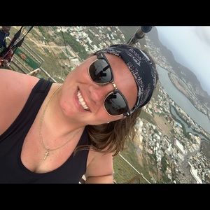 Meet your Posher, Janelyn